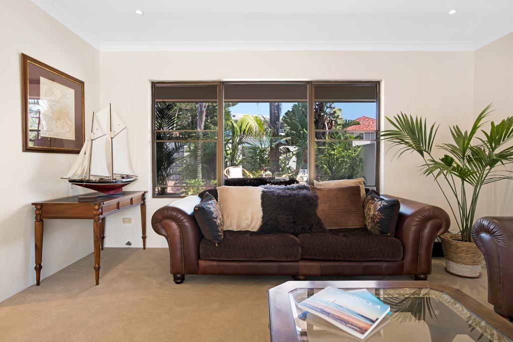 Cronulla Beach House B&B Bagian luar foto